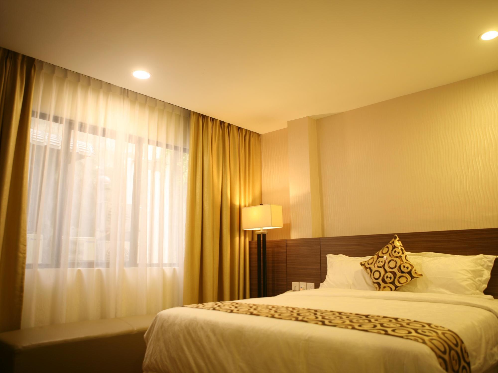 Hana Hotel Batam Exterior foto